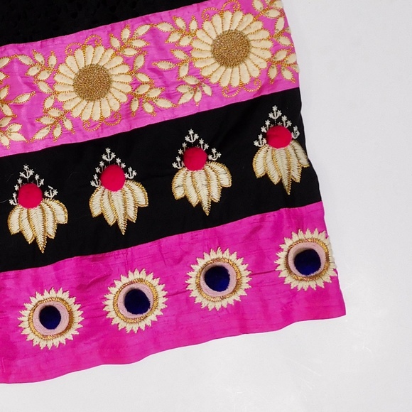 Anthropologie Black and Pink Patterned Skirt - Picture 5 of 15